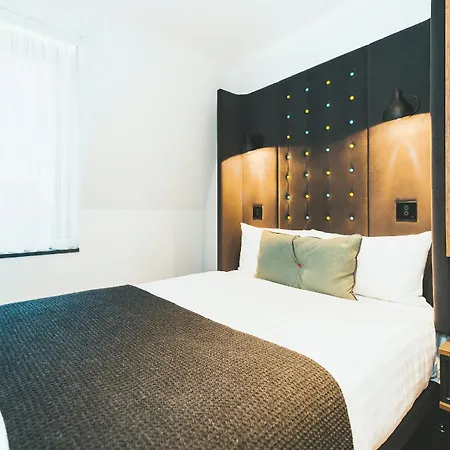 Point A Liverpool Street 3* Londres