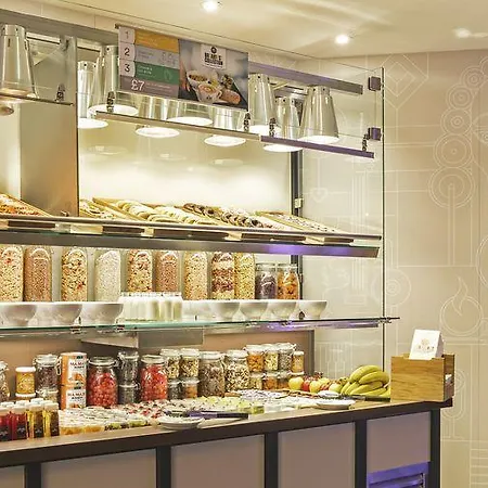 Point A Liverpool Street Hotel 3*