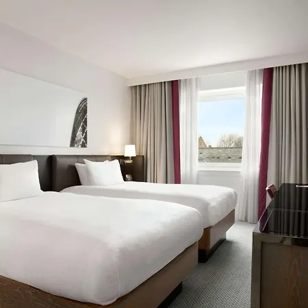 Hilton Angel Islington 4*