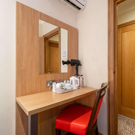 אורחן Comfort Hyde Park
