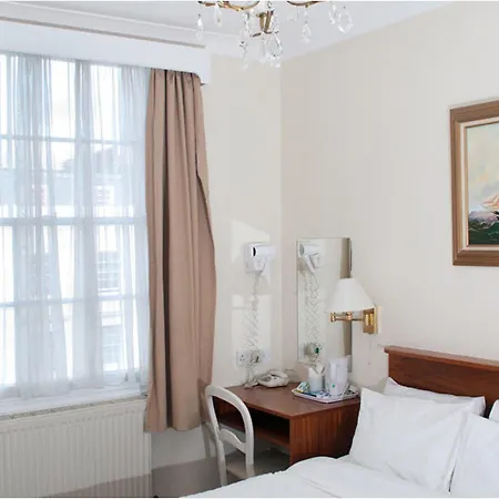 St George's Hotel Londýn