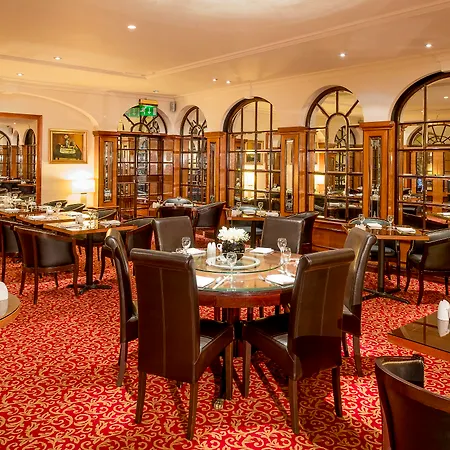 Hotel Copthorne Tara Kensington 4*