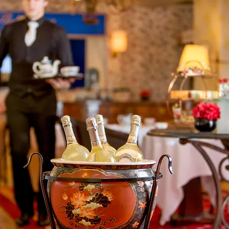 Copthorne Tara Kensington Hotel