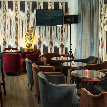 The Park City Grand Plaza Kensington Hotel London