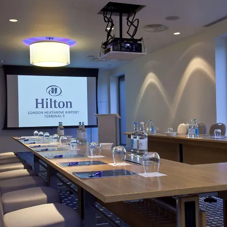 Hilton London Heathrow Airport Terminal 5