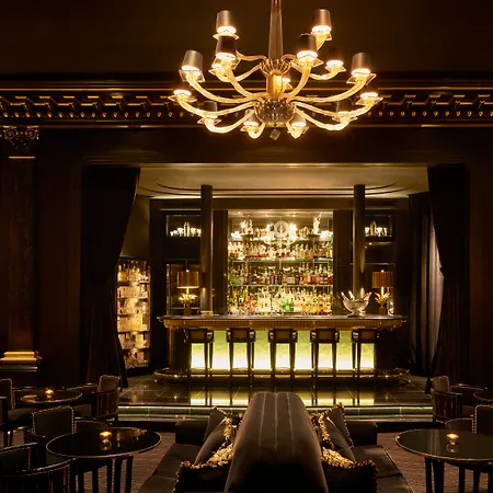 Hotel The Savoy