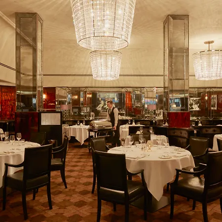 The Savoy Hotel 5*