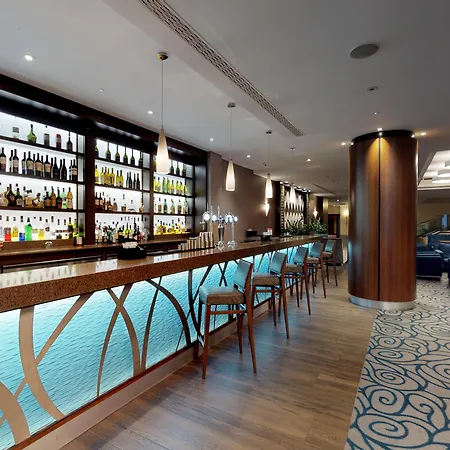 Holiday Kensington High St. By Ihg Hotel 4*