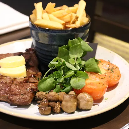 Holiday Kensington High St. By Ihg Hotel London