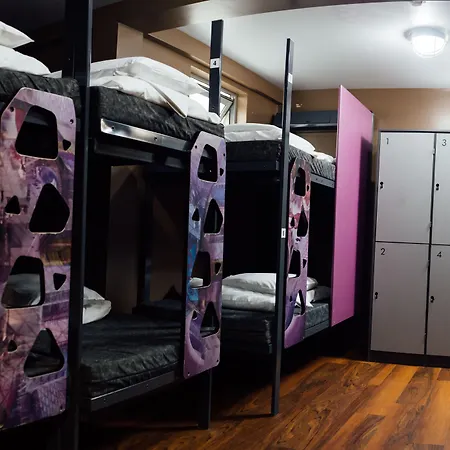 Clink78 Hostel *