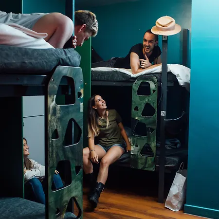 Clink78 Hostel *