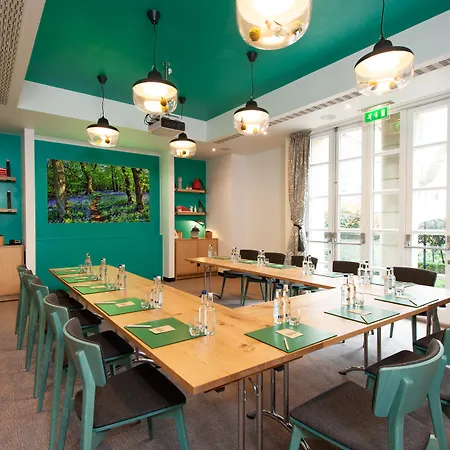מלון Doubletree By Hilton Kensington לונדון