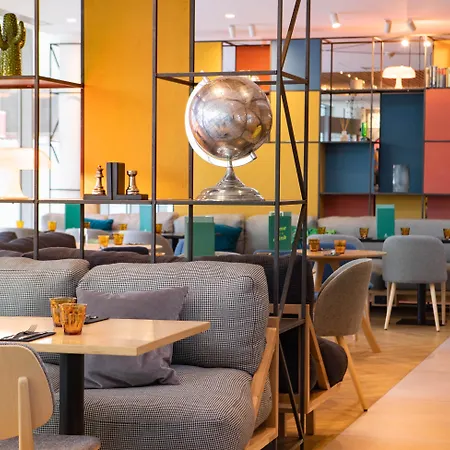 Holiday Inn London - Whitechapel By Ihg Hotel 4*