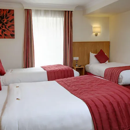Western Highbury 3* London