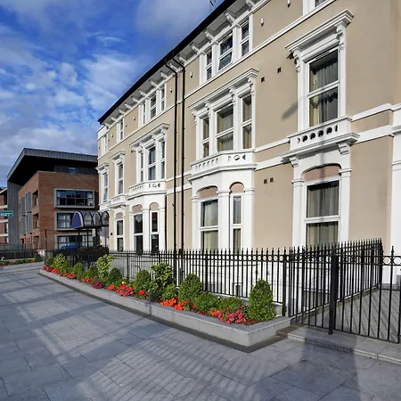 Western Highbury London