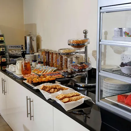 Hotel Western Highbury London