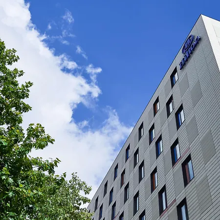 Ξενοδοχείο Hilton Tower Bridge 4*