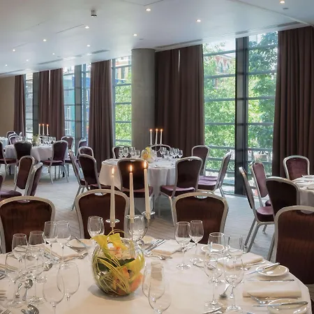 Ξενοδοχείο Hilton Tower Bridge 4*