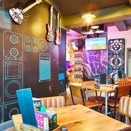 St Christopher's Camden Hostel *
