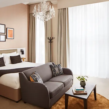 The Clermont London, Victoria Hotel