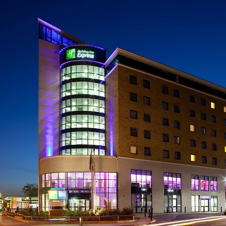 Holiday Express - Newbury Park, An Ihg