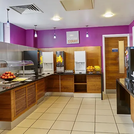 Hotel Holiday Express - Newbury Park, An Ihg London