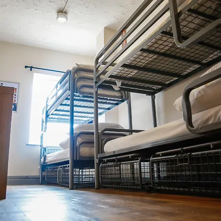St Christopher's Shepherd's Bush Hostal *