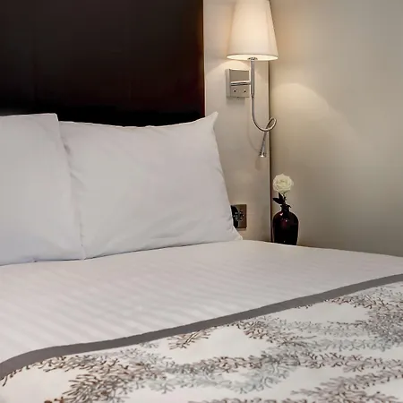 Western Chiswick Palace & 3* Londra