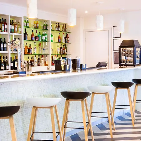 Ibis Styles London Heathrow Airport 3*