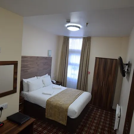 Hotell Lucky 8 Ilford