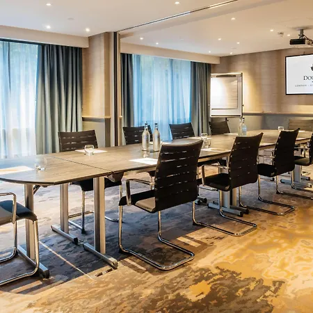 Doubletree By Hilton London Kingston Upon Thames Hotel 4*