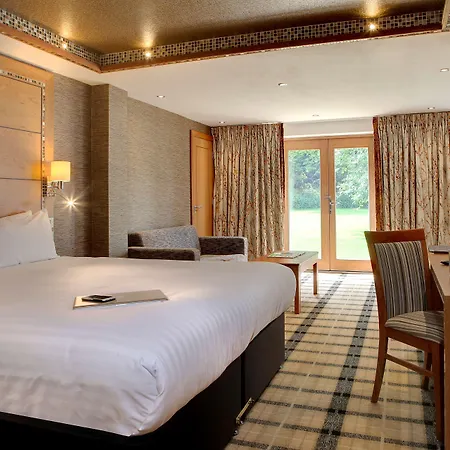 Otel Western Grim's Dyke 4*