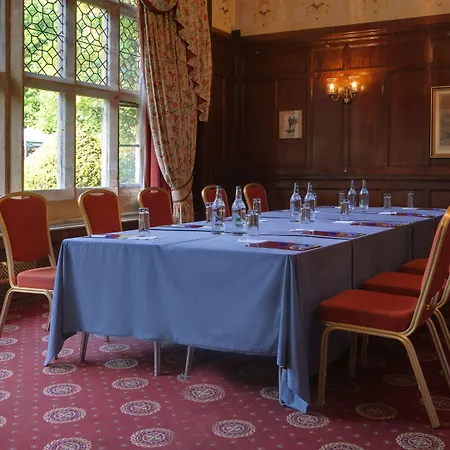 Otel Western Grim's Dyke 4*