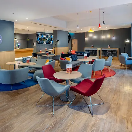 Express - London Heathrow T4 By Ihg Hotel Hillingdon
