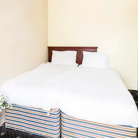 Old Oak Tree Inn 2*