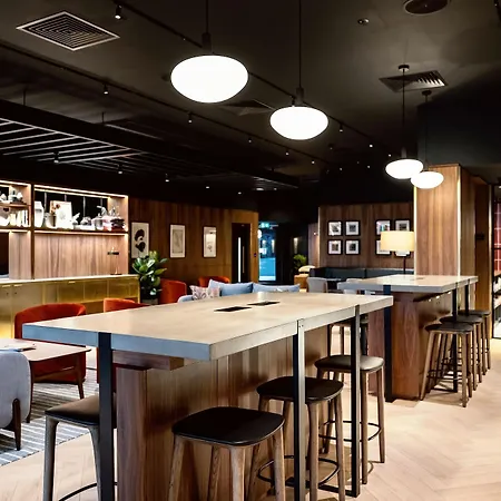 Aparthotel Wilde Paddington 4*