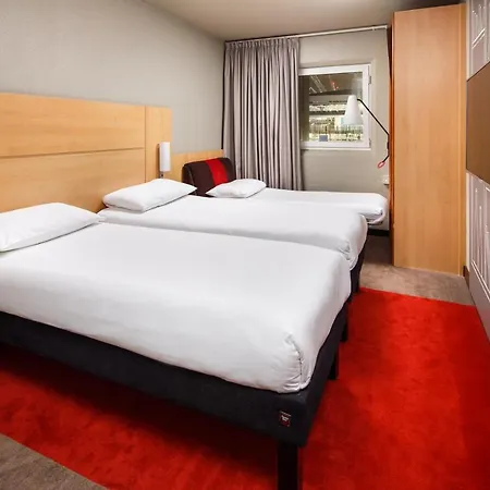 Otel Ibis Wembley 3*