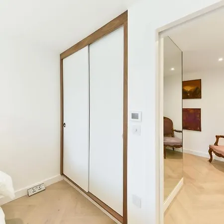 Chelsea Pad By Condokeeper
