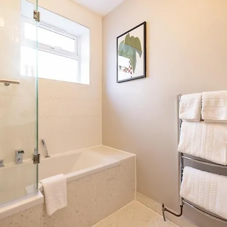 The Fulham Bolthole - Beckoning 2bdr Flat With Garden Appartement *