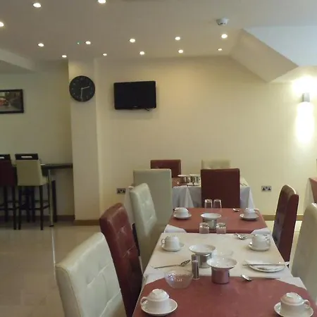 Regency Parkside Hotel London