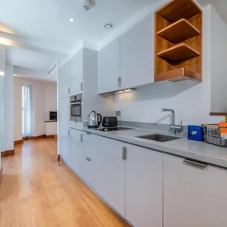 Apartment - Tower Hill - Centre By Prime N-8 *