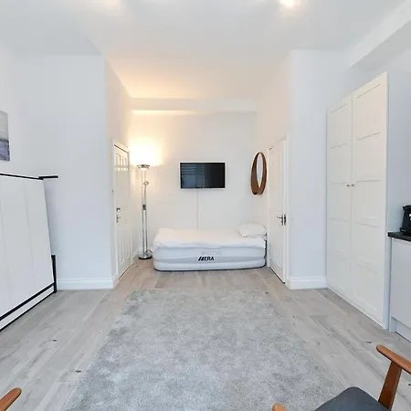 公寓 Stylish By Luxestays Shepherds Bush