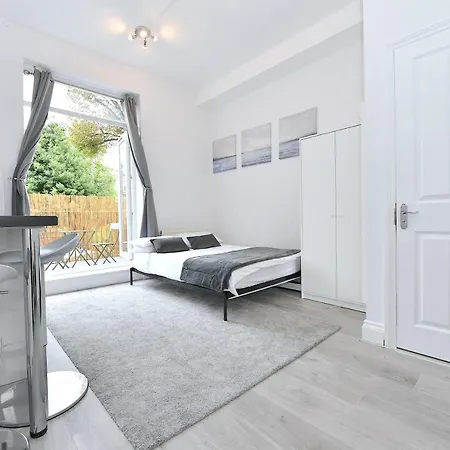 公寓 Stylish By Luxestays Shepherds Bush *