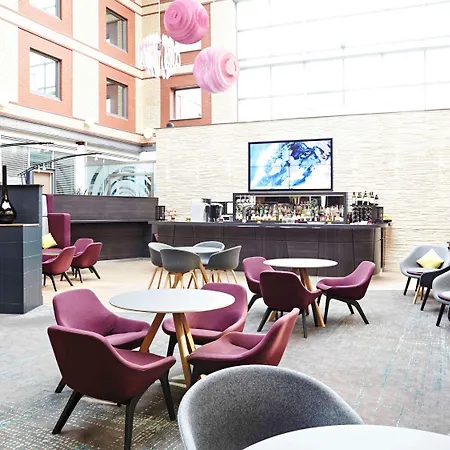Hotel Novotel London Heathrow Airport M4 Jct. 4 4*