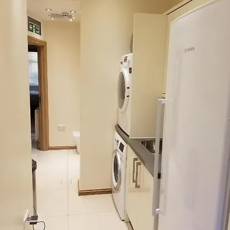 London Luxury 1 Min From Redbridge Station With Parking * Wanstead