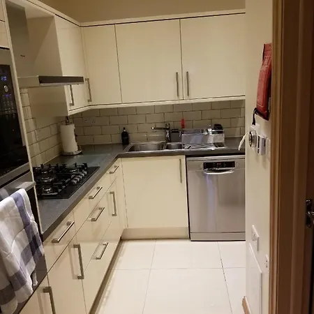 Apartment London Luxury 1 Min From Redbridge Station With Parking Wanstead