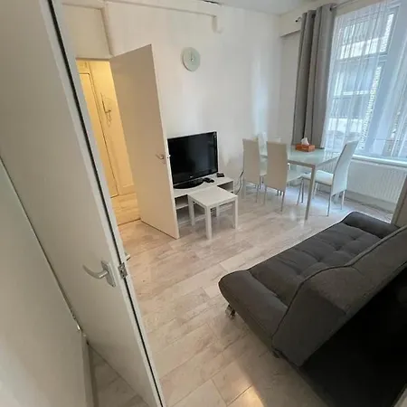 Miles Building Apartment