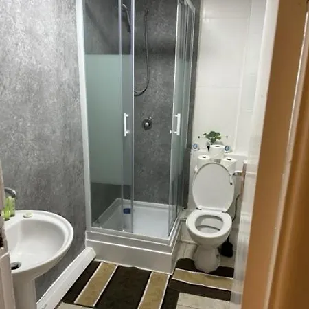 Superb One Bedroom Private