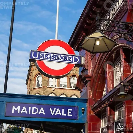 3 Bedroom Flat In Maida Vale Apartment London