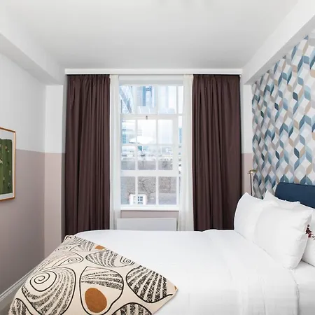 Bob W Commercial House Apartamento *